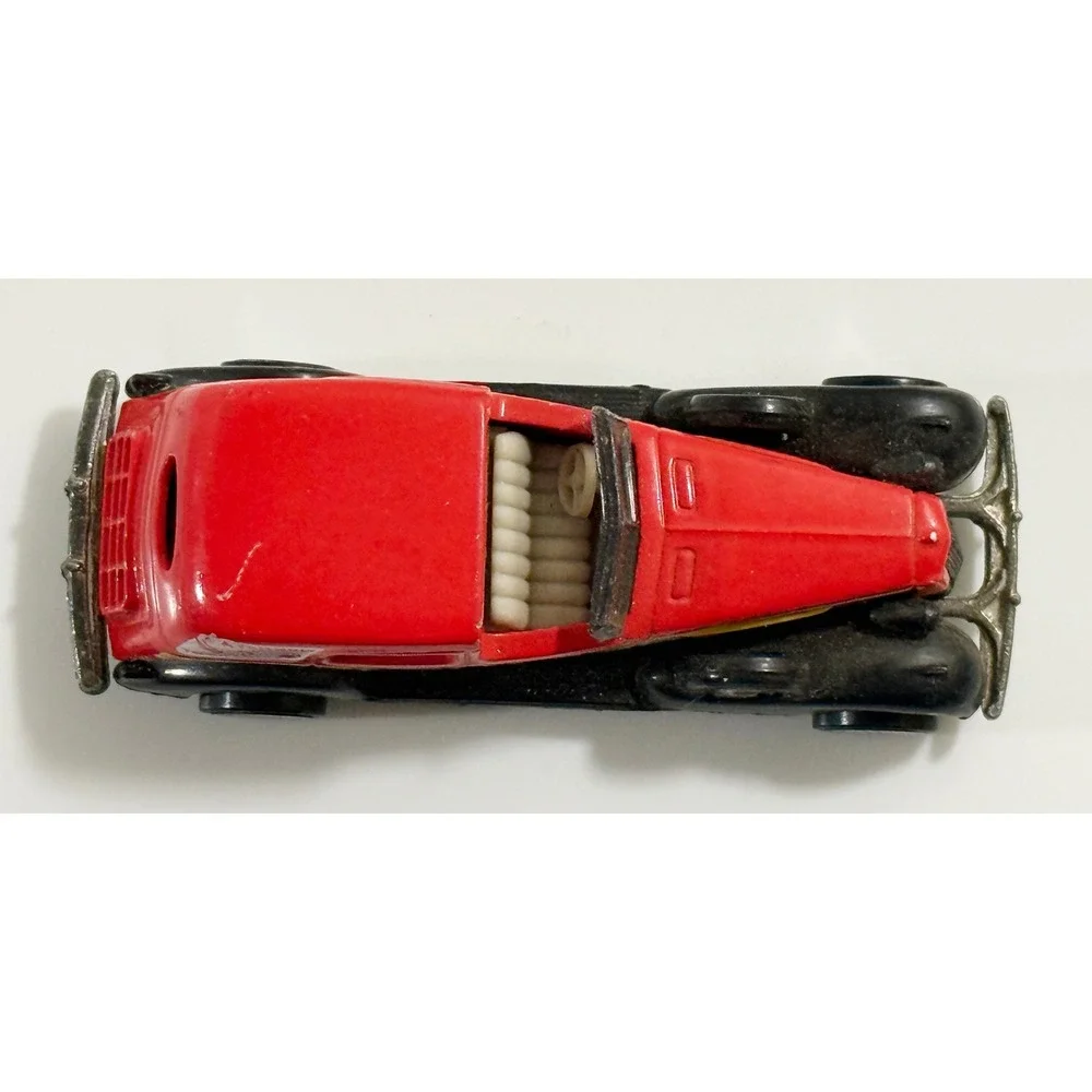 Hot Wheels Jammin Tours Toy Car Kids 1:64 Red Black Vintage 1981 Mattel Malaysia